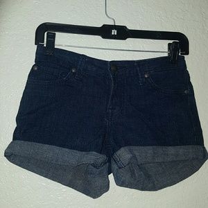 Low rise denim jean shorts